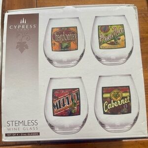 Cypress Home Stemless Wine Glasses - Set of 4 - Clear with Wine Label Accents